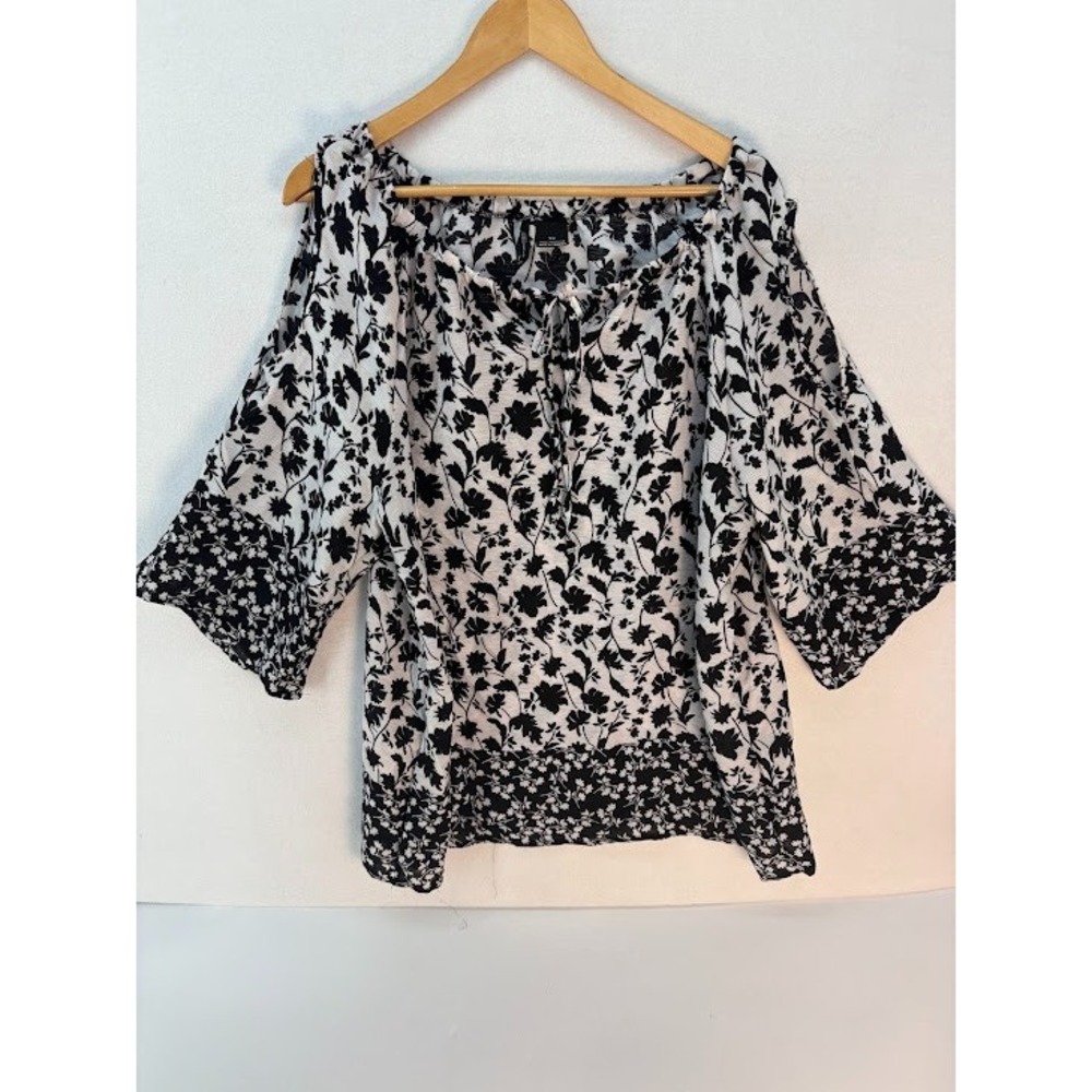 Women's‎ New Direction Size 2X Peasant Top Tunic Black/White Floral  NWT